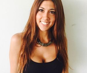 Laura Presents