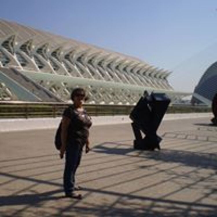 Agustina Plaza