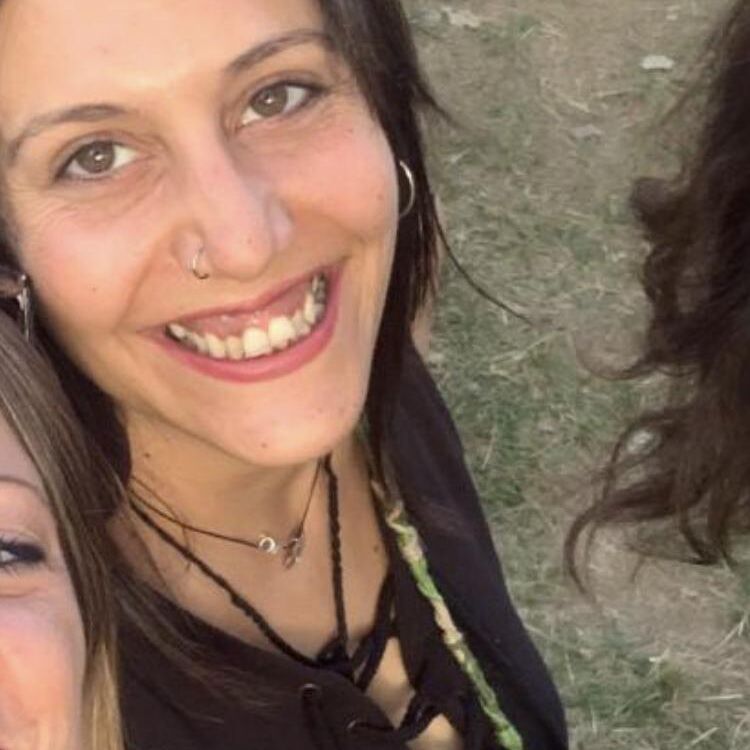 Anna32