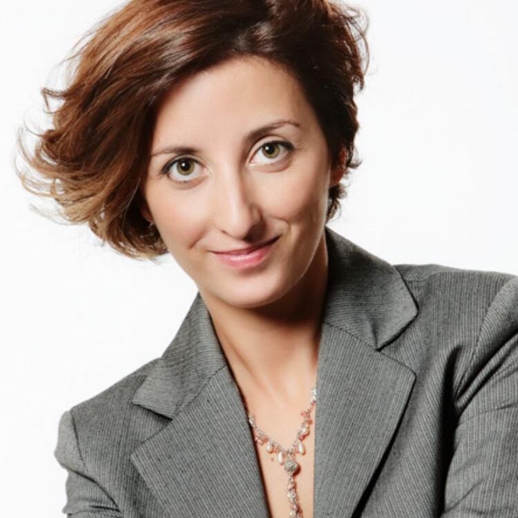 Montse Sacasas  