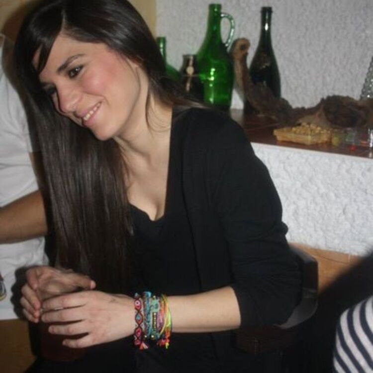 Nuria  