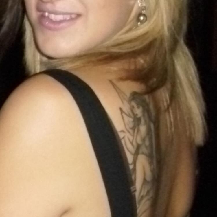 Raquel con q 