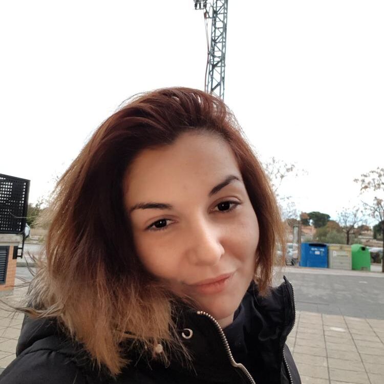 Elsa89  