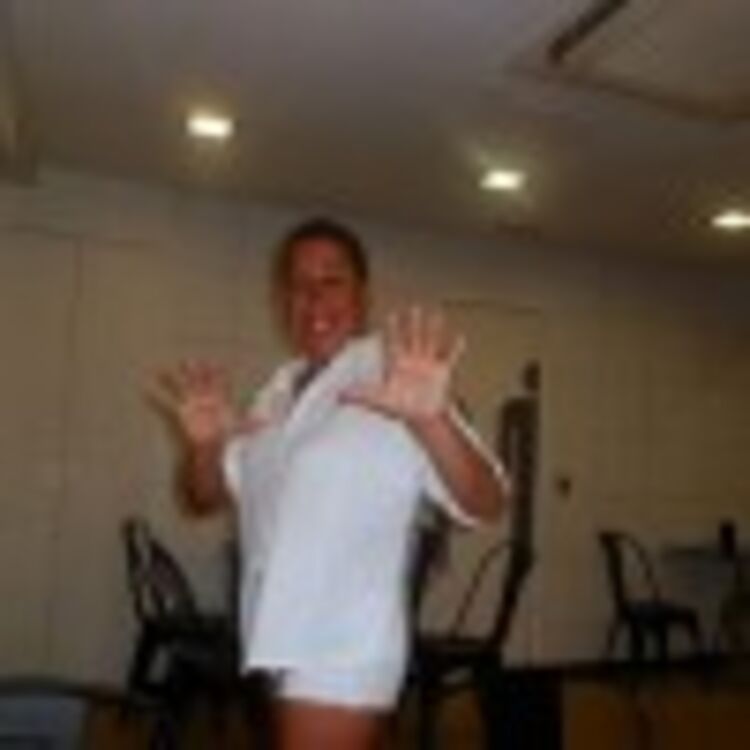 Alexinstructora@gmail.com 